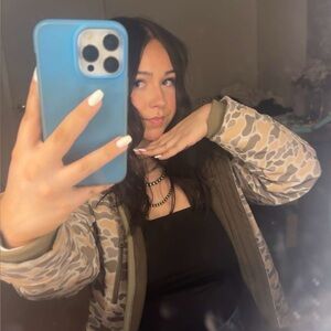 Meet your Posher, Landrie